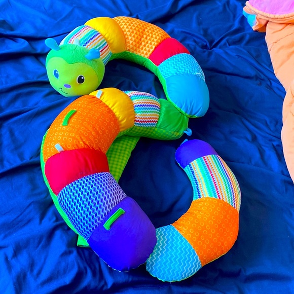 COPY - Infantino Prop-A-Pillar Tummy Time & Seated Support - Picture 3 of 10